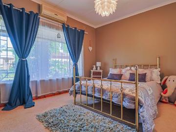 3 Bedroom House For Sale in Protea Park
