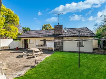 3 Bedroom House For Sale in Robin Acres