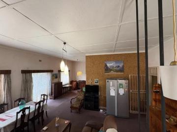 3 Bedroom House For Sale in Rosettenville