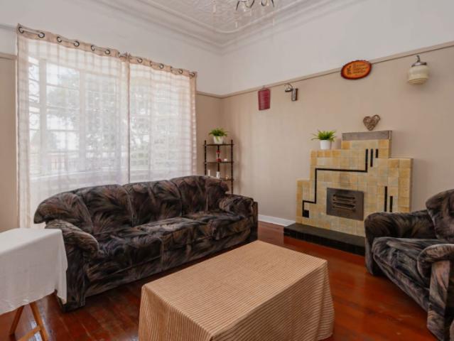 3 Bedroom House For Sale in Rosettenville