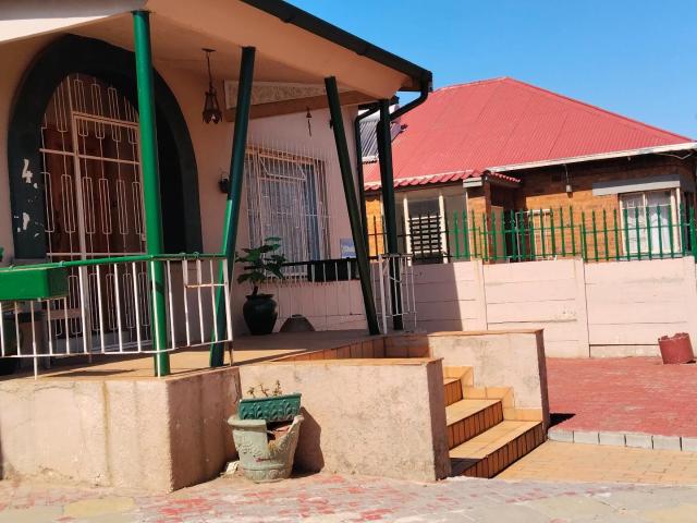 3 Bedroom House For Sale in Rosettenville