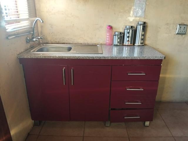 3 Bedroom House For Sale in Ratanda