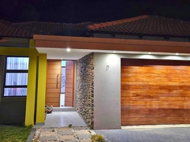 3 Bedroom House For Sale in Rayton