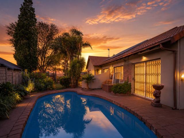 3 Bedroom House For Sale in Rant En Dal
