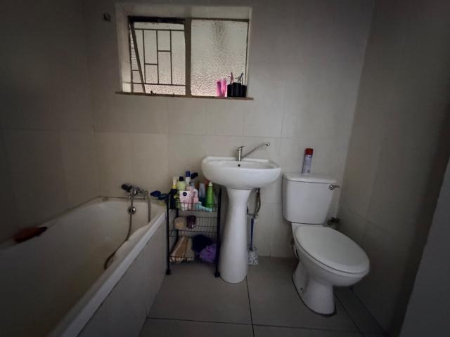 3 Bedroom House For Sale in Retswelele