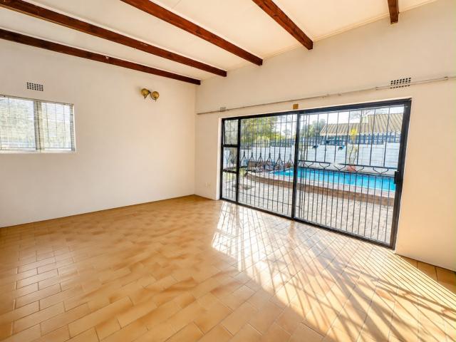 3 Bedroom House For Sale in Rembrandt Park