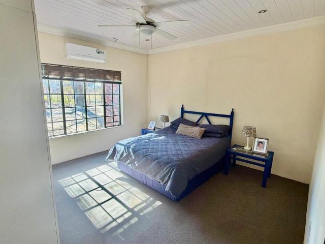 3 Bedroom House For Sale in Renovaal