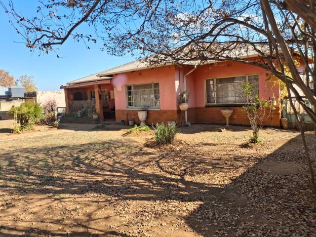 3 Bedroom House For Sale in Rensburg