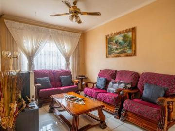 3 Bedroom House For Sale in Woodhaven