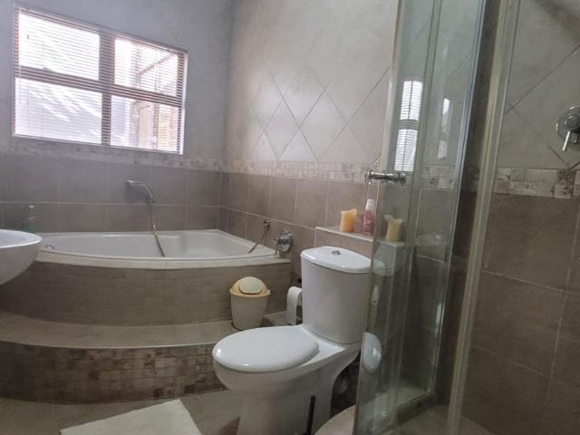 3 Bedroom House For Sale in Woodland Hills Wildlife Estate