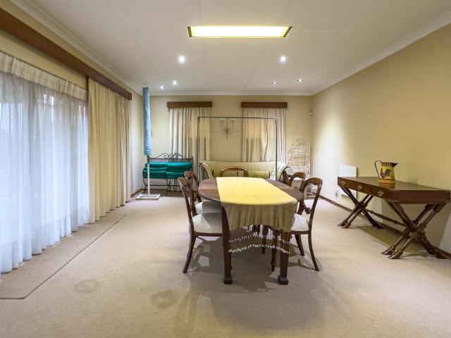 3 Bedroom House For Sale in Waterkloof