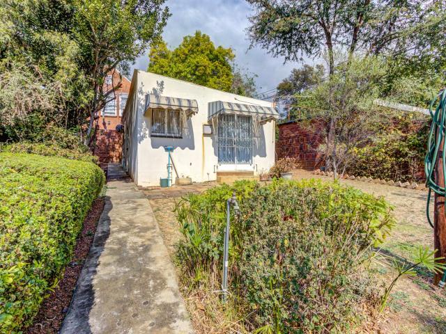 3 Bedroom House For Sale in Waterkloof