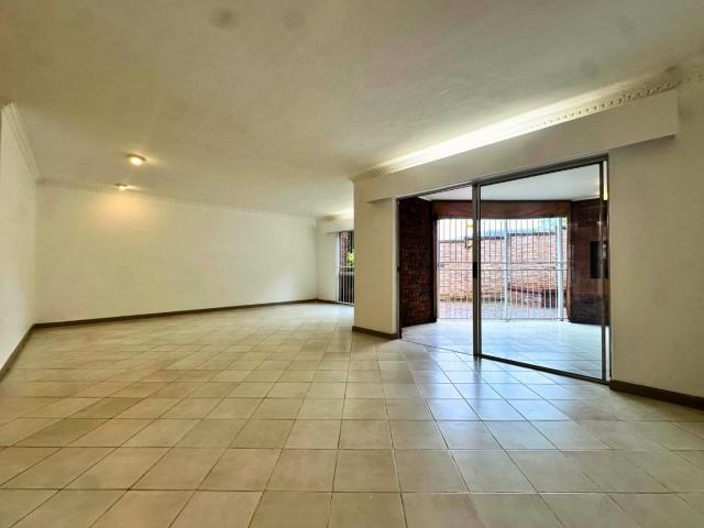 3 Bedroom House For Sale in Waterkloof