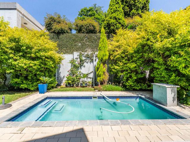 3 Bedroom House For Sale in Waterkloof Ridge