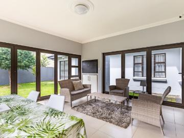 3 Bedroom House For Sale in Wapadrand