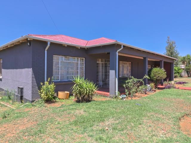 3 Bedroom House For Sale in Wentworth Park