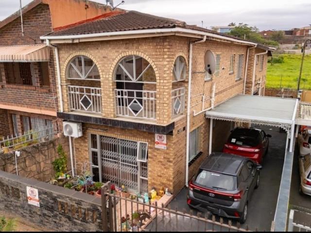 3 Bedroom House For Sale in Westcliff
