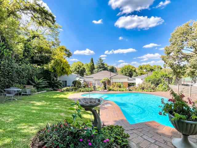 3 Bedroom House For Sale in Westdene
