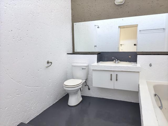 3 Bedroom House For Sale in Westdene