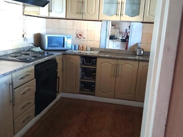 3 Bedroom House For Sale in Westham