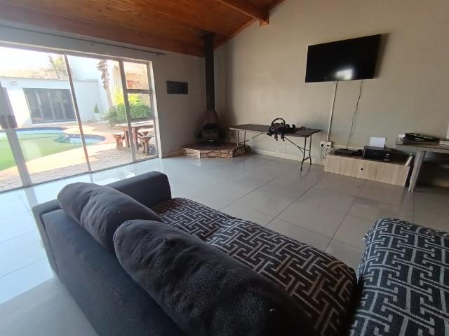 3 Bedroom House For Sale in Witfield