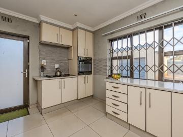 3 Bedroom House For Sale in Witpoortjie