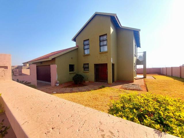 3 Bedroom House For Sale in Wildtuin Park