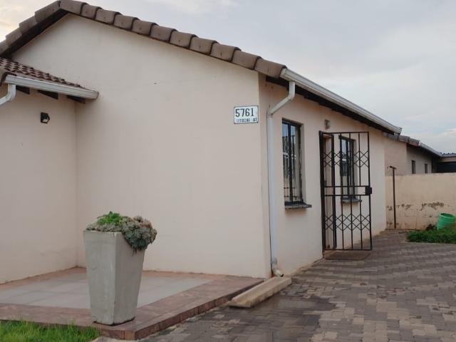 3 Bedroom House For Sale in Windmill Park