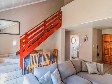 3 Bedroom House For Sale in Wychwood