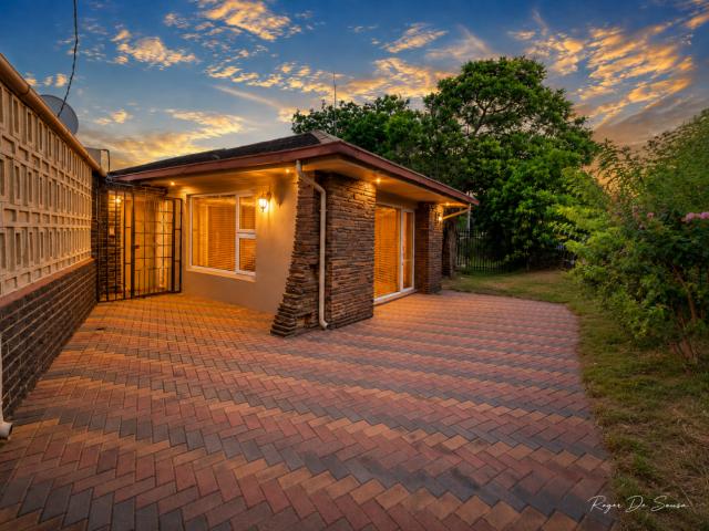 3 Bedroom House For Sale in Wychwood