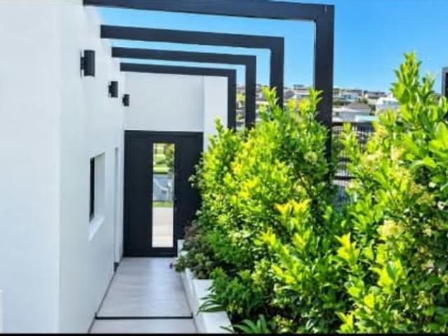 3 Bedroom House For Sale in Tergniet