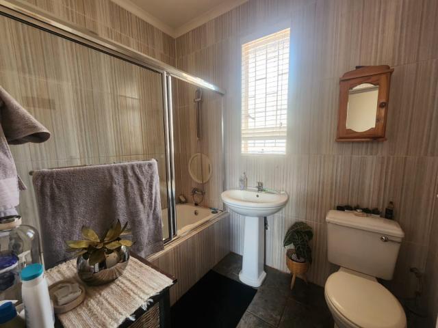 3 Bedroom House For Sale in Thabazimbi