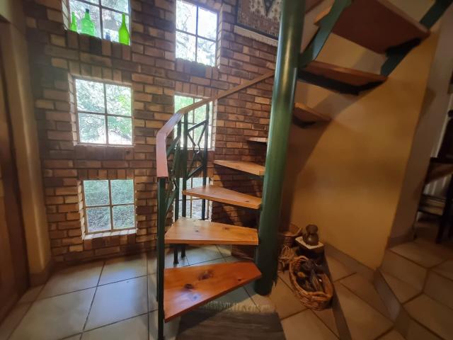 3 Bedroom House For Sale in Thabazimbi
