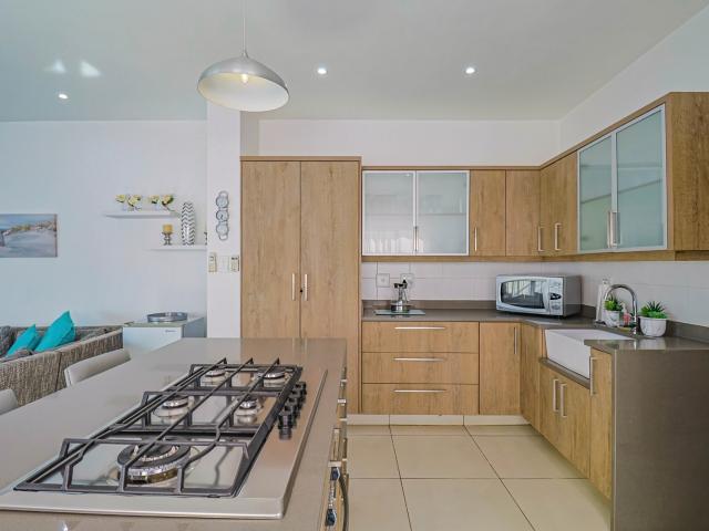 3 Bedroom House For Sale in The Islands Estates