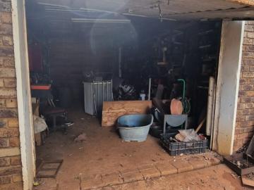 3 Bedroom House For Sale in Theresapark