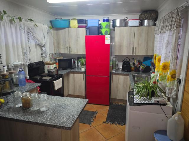 3 Bedroom House For Sale in Thistle Grove