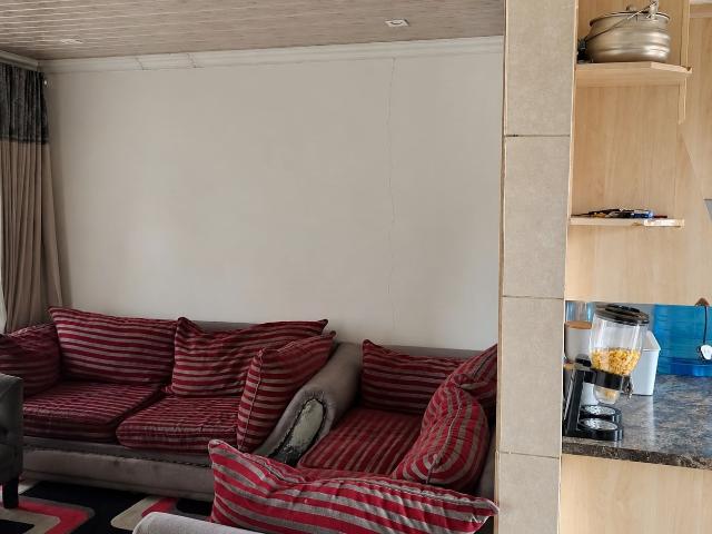 3 Bedroom House For Sale in Tlhabane West