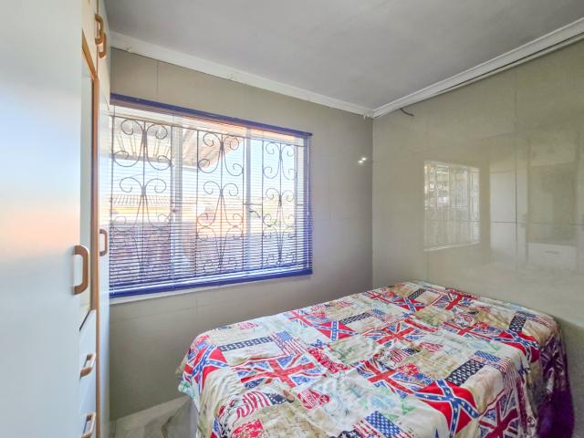 3 Bedroom House For Sale in Trenance Manor