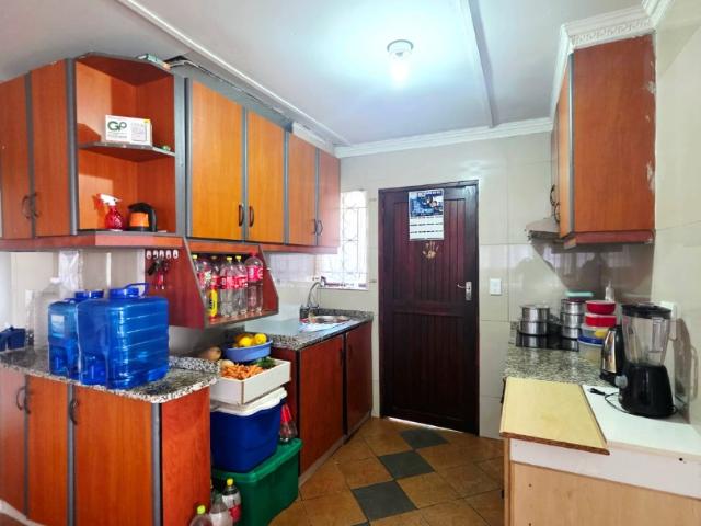 3 Bedroom House For Sale in Trenance Manor