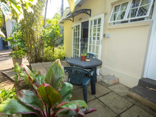 3 Bedroom House For Sale in Umtentweni