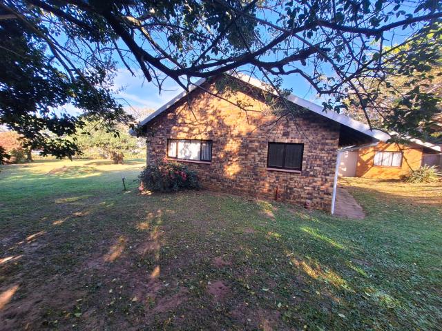 3 Bedroom House For Sale in Umzumbe