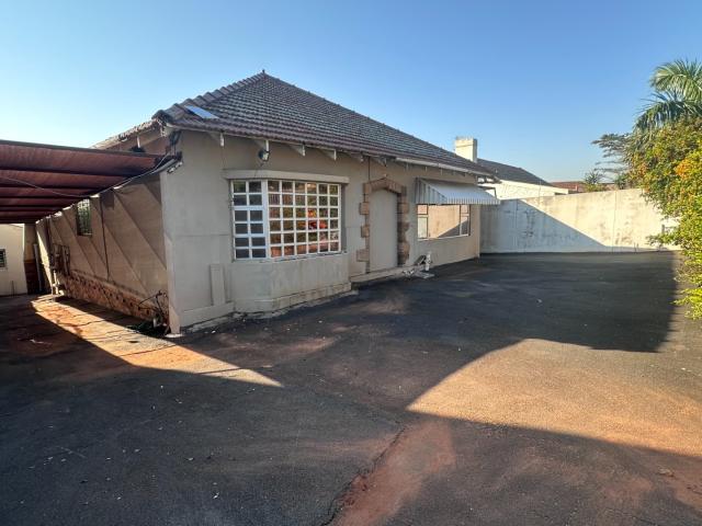 3 Bedroom House For Sale in Umbilo