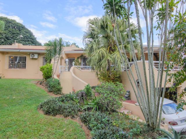 3 Bedroom House For Sale in Uvongo