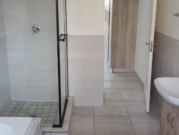 3 Bedroom House For Sale in Vaalpark