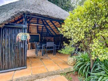 3 Bedroom House For Sale in Van Riebeeck Park