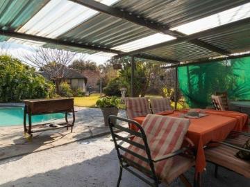 House for sale in Van Riebeeck Park - Grill