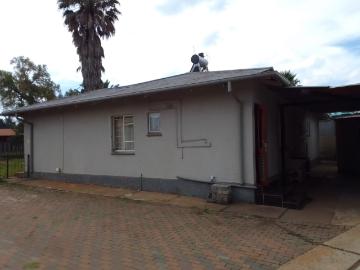 3 Bedroom House For Sale in Vanderbijlpark CW 1