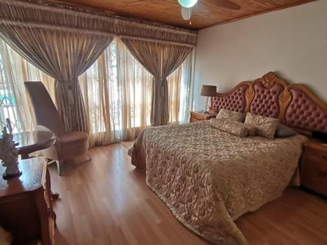 3 Bedroom House For Sale in Vanderbijlpark SE 3