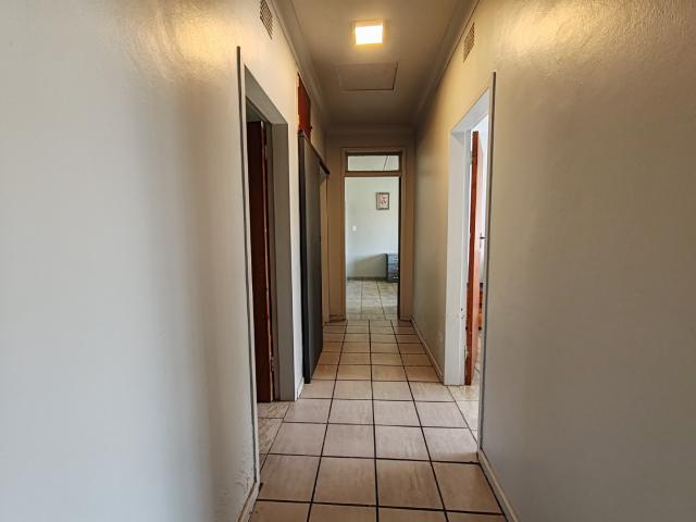 3 Bedroom House For Sale in Vanderbijlpark SE 1