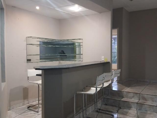 3 Bedroom House For Sale in Vanderbijlpark SE 4